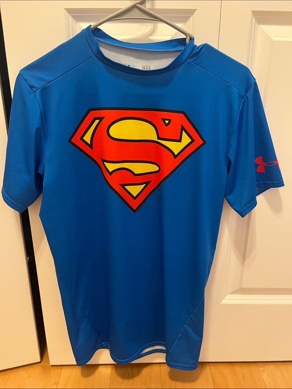 UA men’s compression shirt